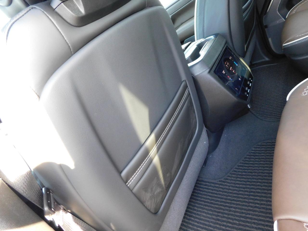 GMC Yukon 4WD 4dr Denali Ultimate 2026