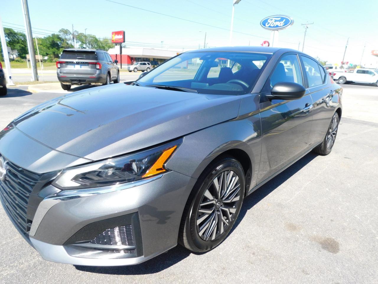 Nissan Altima SV FWD 2025