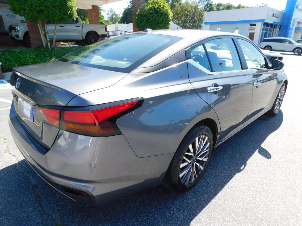 Nissan Altima SV FWD 2025