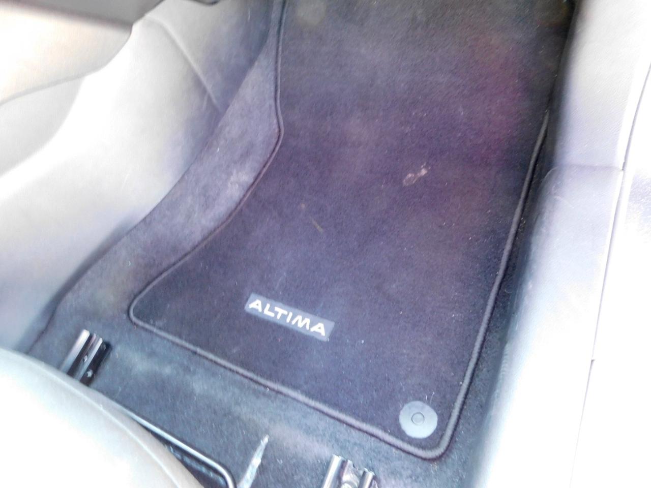 Nissan Altima SV FWD 2025