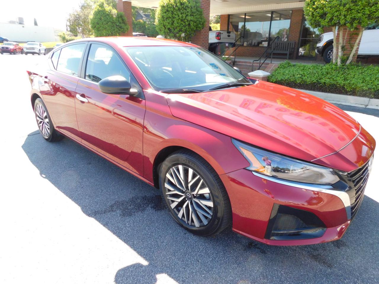 Nissan Altima SV FWD 2025