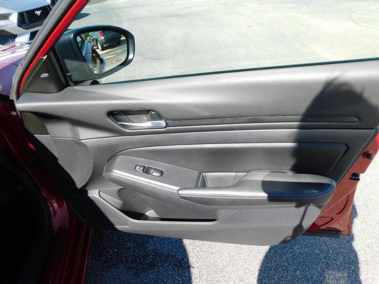 Nissan Altima SV FWD 2025