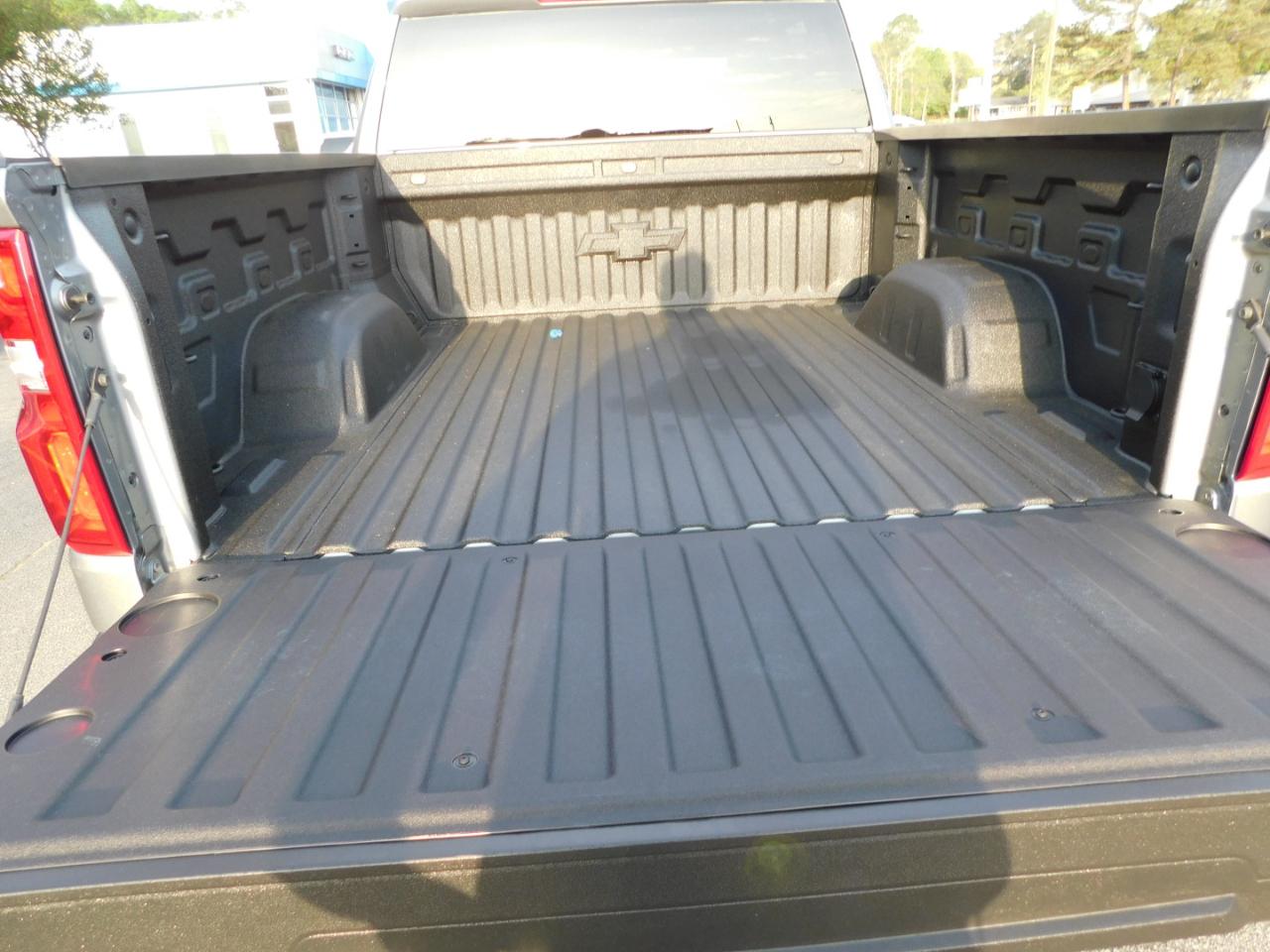 Chevrolet Silverado 1500 4WD Crew Cab 147" LTZ 2026