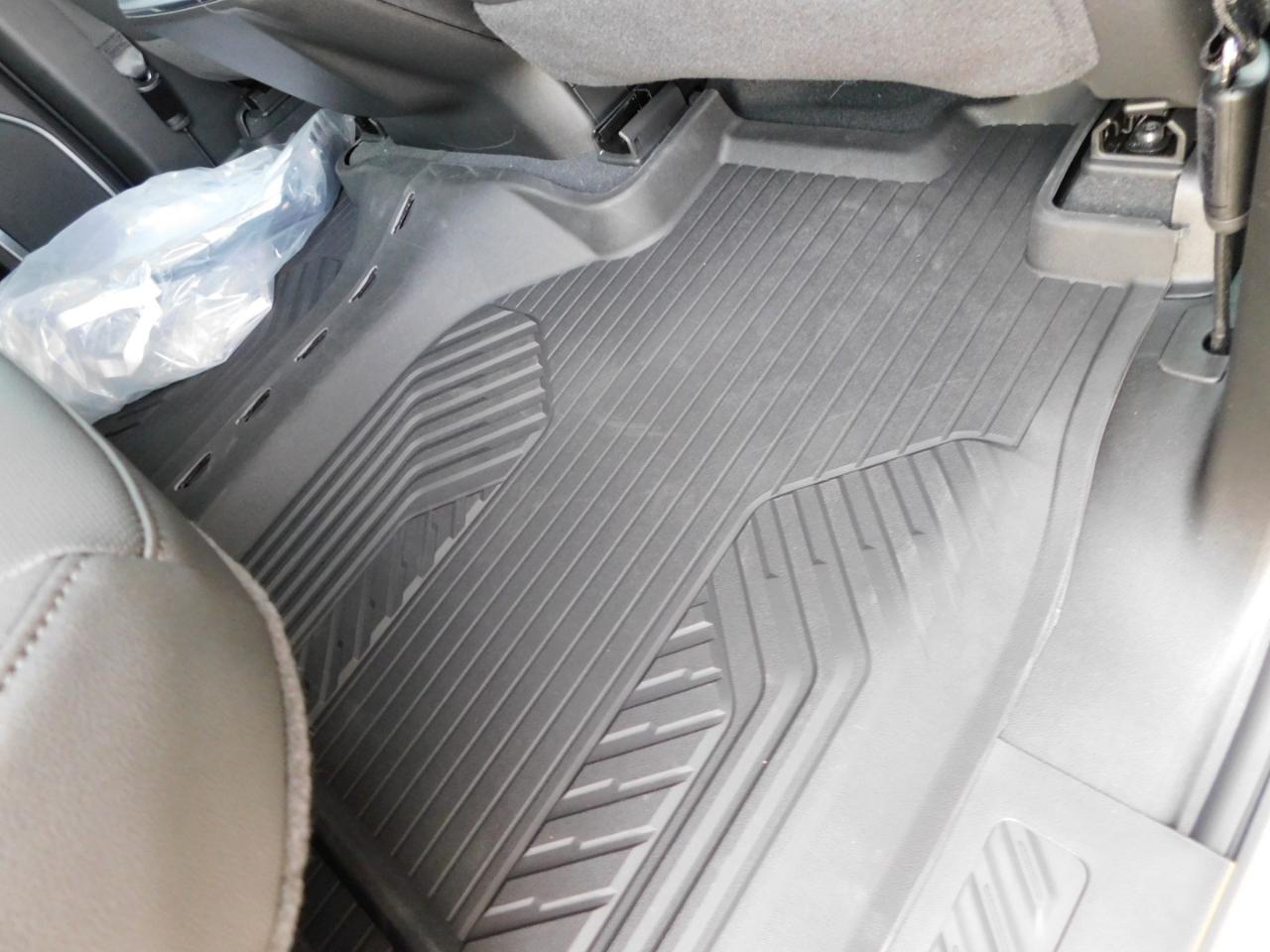 Chevrolet Silverado 1500 4WD Crew Cab 147" LTZ 2026