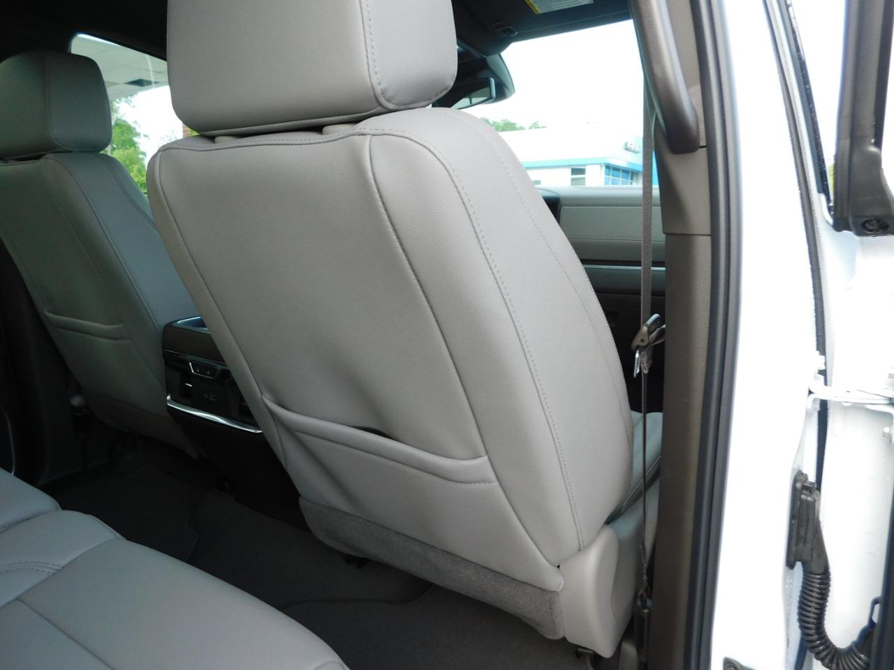 GMC Sierra 1500 4WD Crew Cab 147" SLT 2026