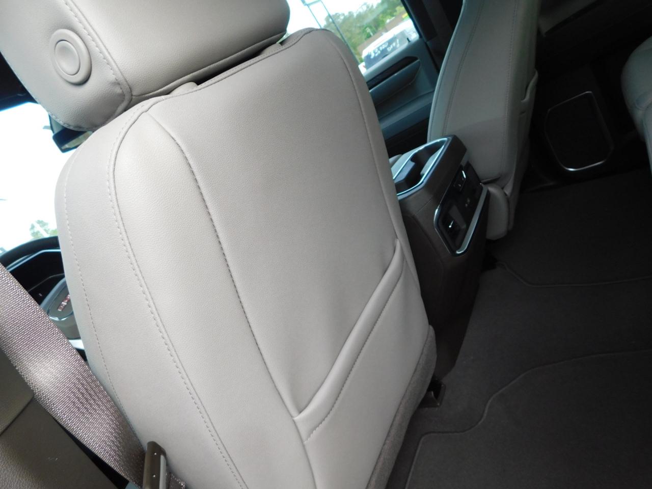 GMC Sierra 1500 4WD Crew Cab 147" SLT 2026