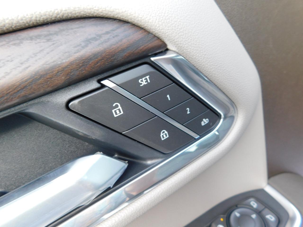 GMC Sierra 1500 4WD Crew Cab 147" SLT 2026