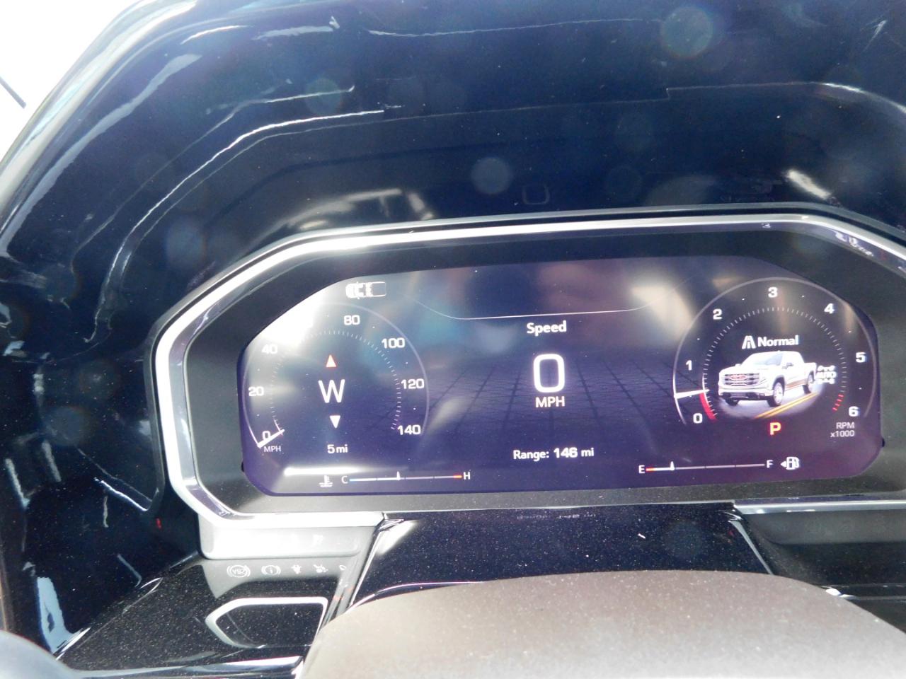 GMC Sierra 1500 4WD Crew Cab 147" SLT 2026