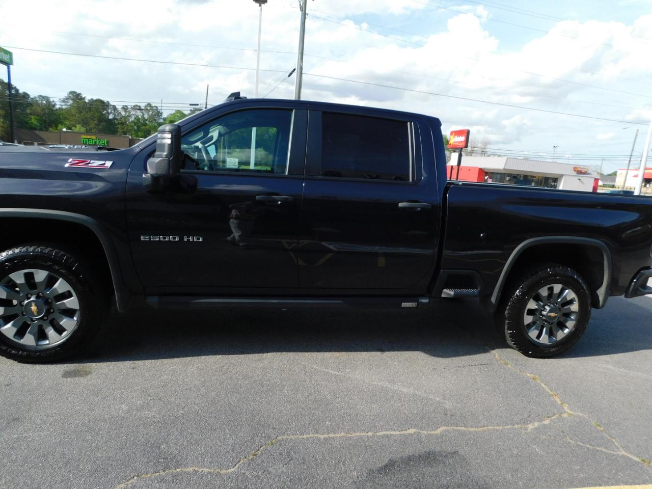 Chevrolet Silverado 2500HD 4WD Crew Cab 159" Custom 2024