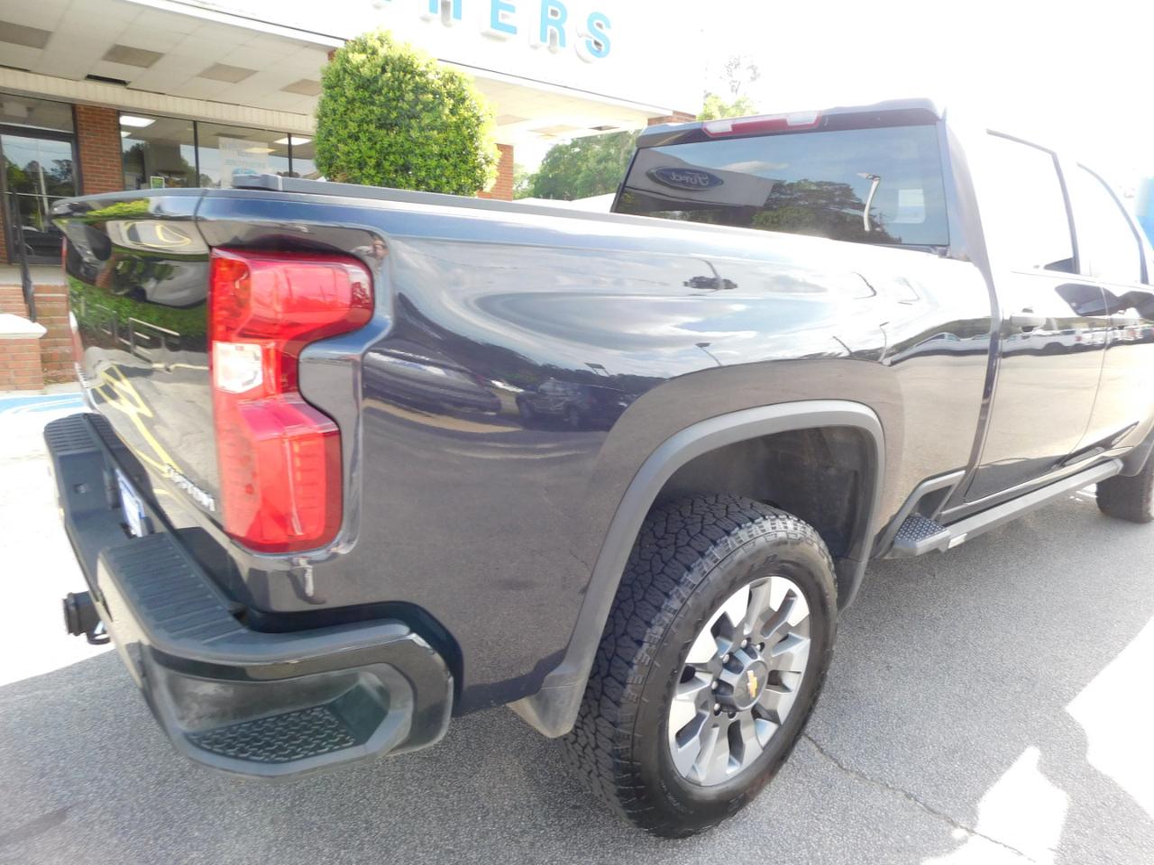 Chevrolet Silverado 2500HD 4WD Crew Cab 159" Custom 2024