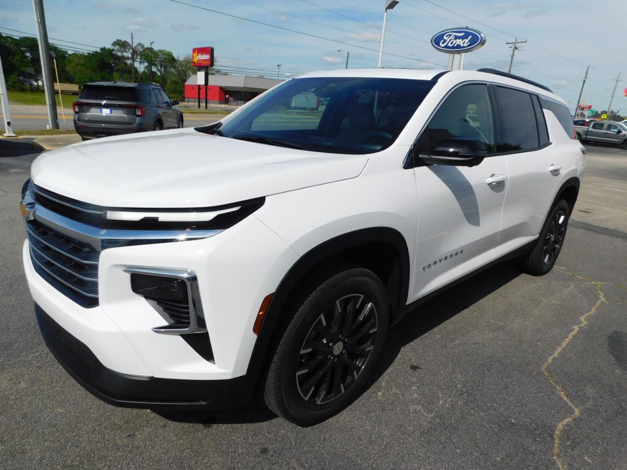 Chevrolet Traverse FWD 4dr LT w/1LT 2026