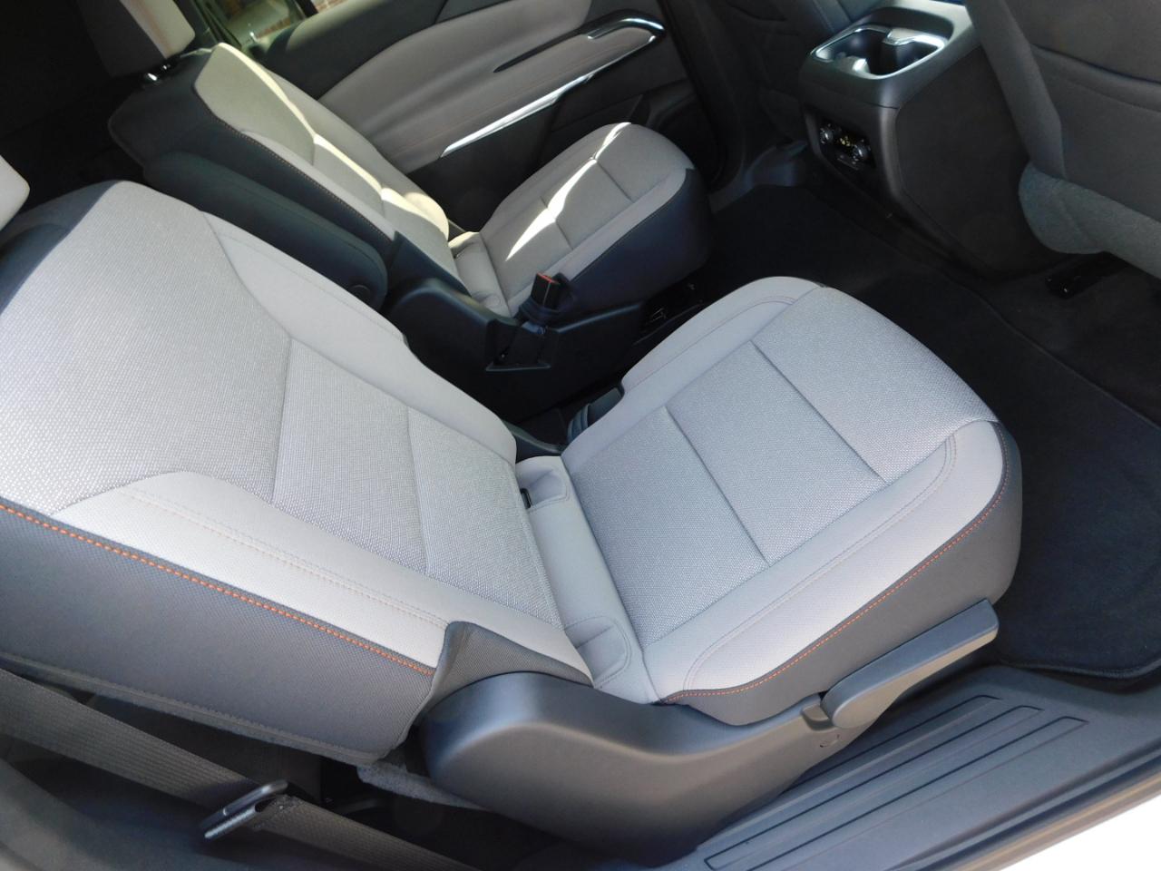 Chevrolet Traverse FWD 4dr LT w/1LT 2026