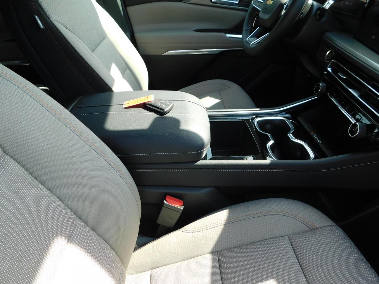 Chevrolet Traverse FWD 4dr LT w/1LT 2026