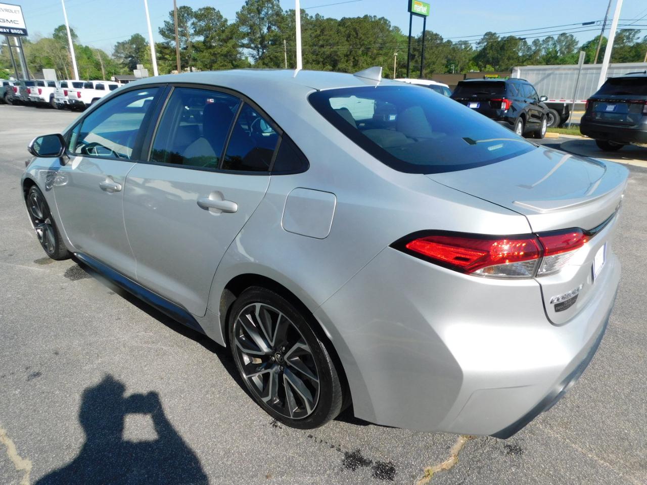 Toyota Corolla SE CVT 2022