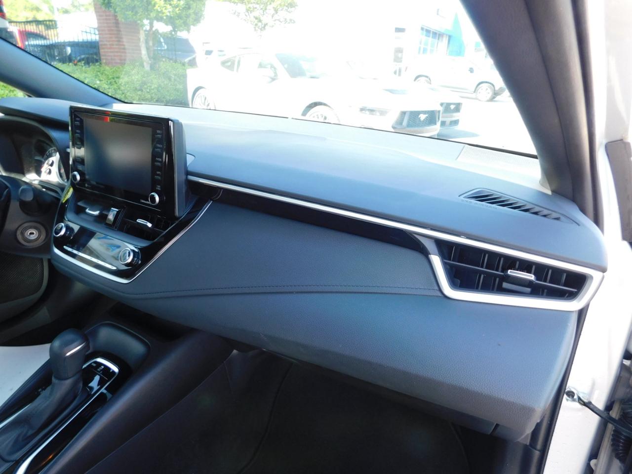 Toyota Corolla SE CVT 2022