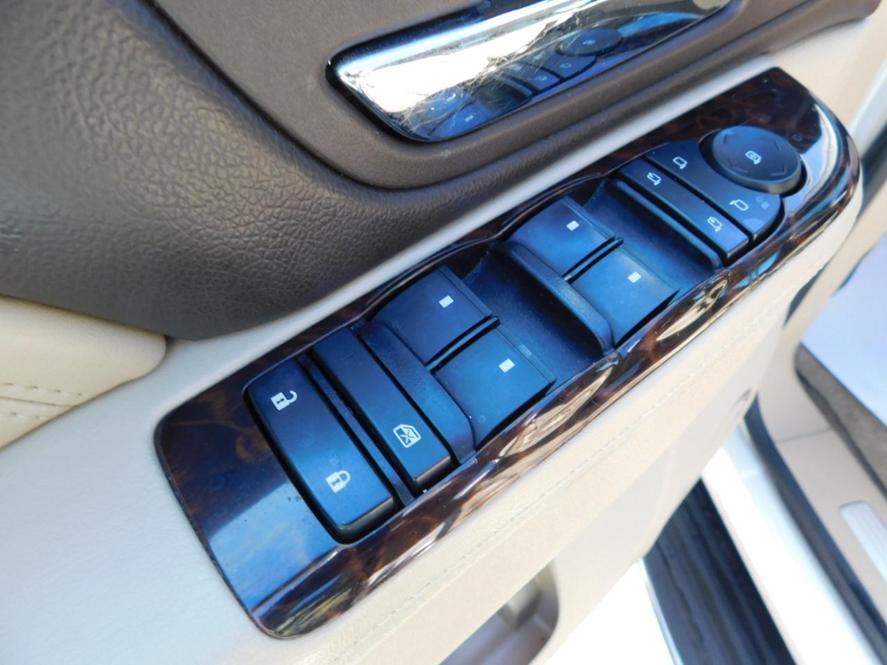 GMC Yukon 2WD 4dr Denali 2014