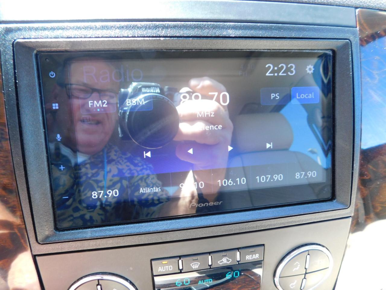 GMC Yukon 2WD 4dr Denali 2014