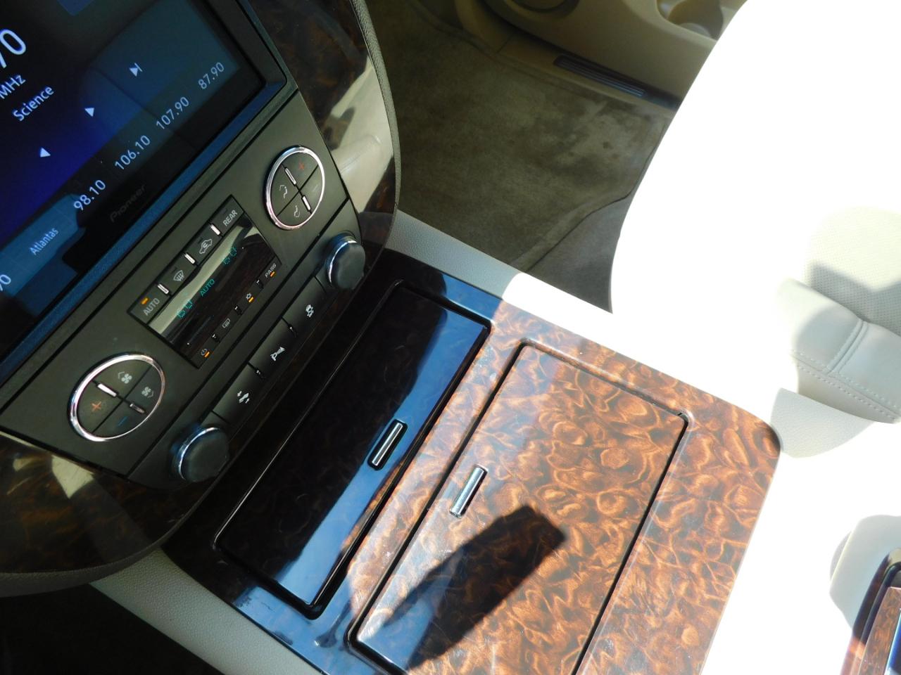 GMC Yukon 2WD 4dr Denali 2014