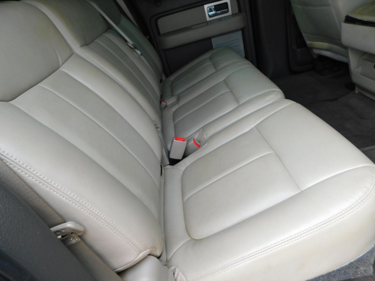 Ford F-150 4WD SuperCrew 145" XLT 2010