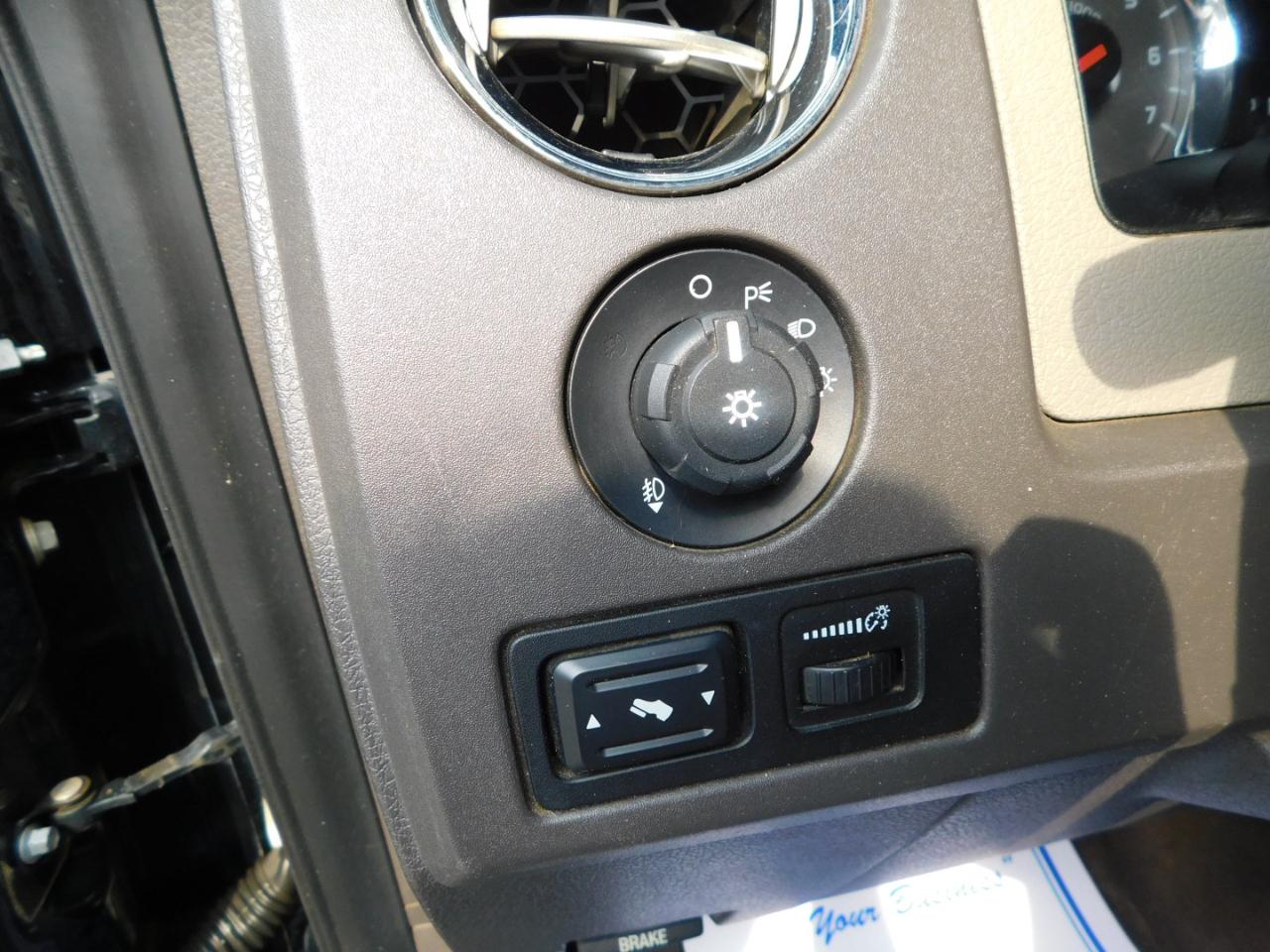 Ford F-150 4WD SuperCrew 145" XLT 2010