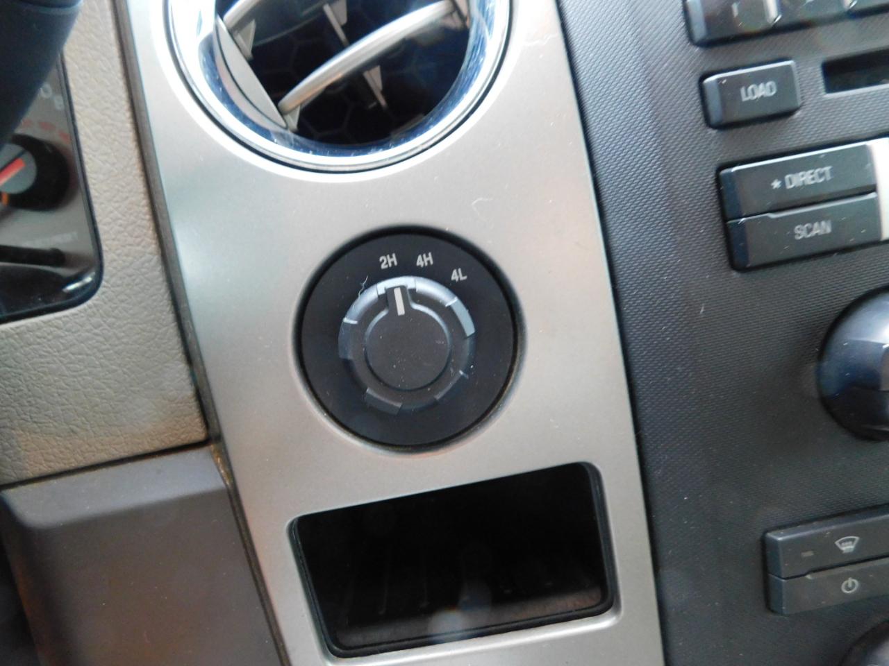 Ford F-150 4WD SuperCrew 145" XLT 2010