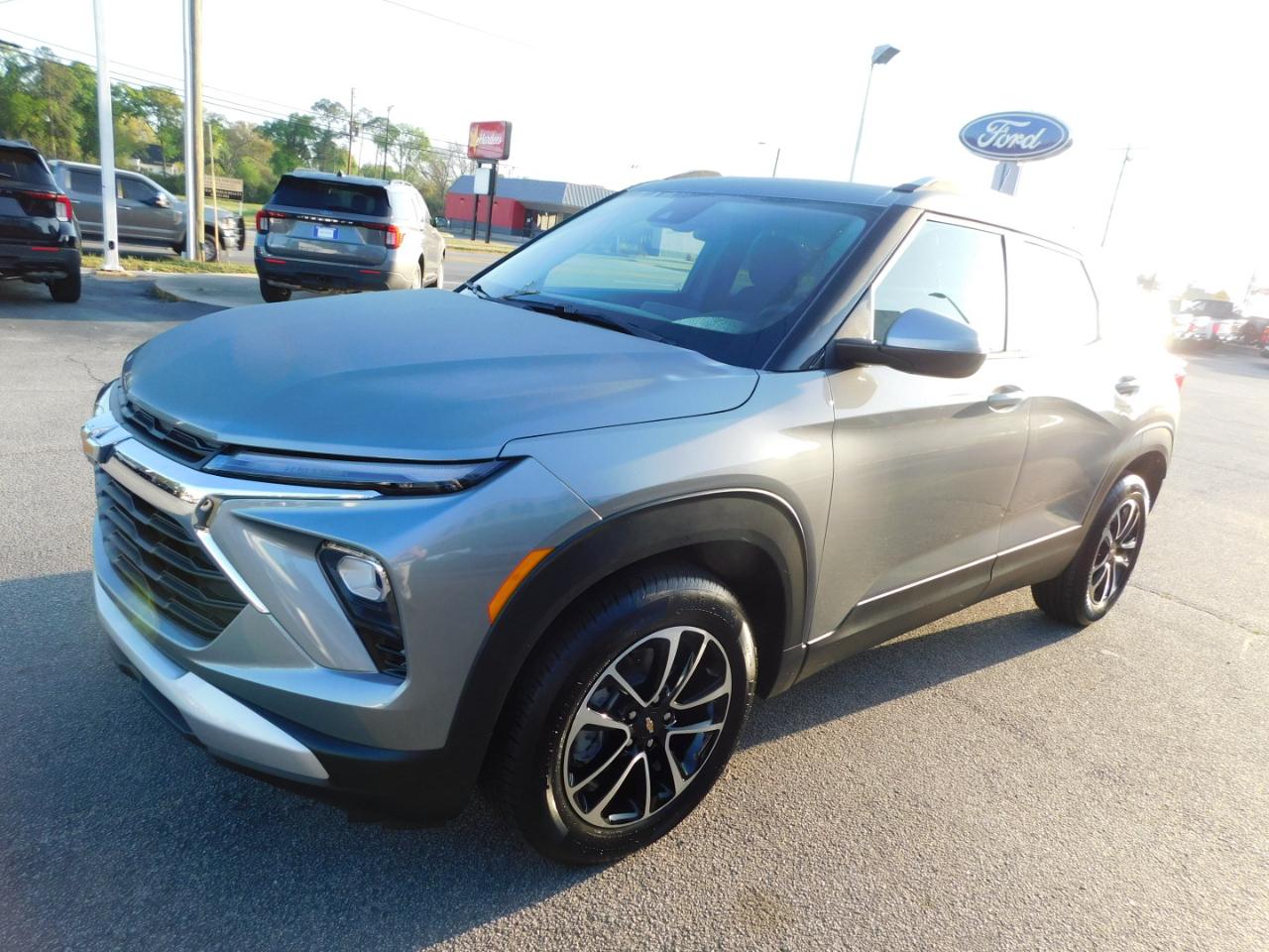 Chevrolet TrailBlazer FWD 4dr LT 2026