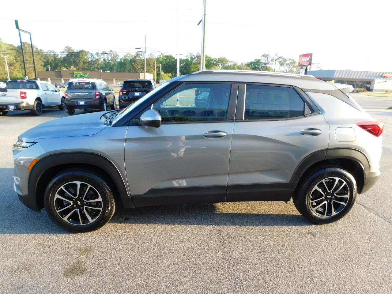 Chevrolet TrailBlazer FWD 4dr LT 2026