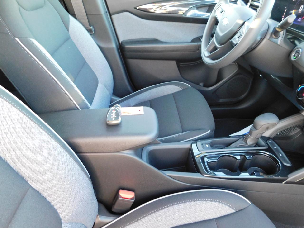 Chevrolet TrailBlazer FWD 4dr LT 2026