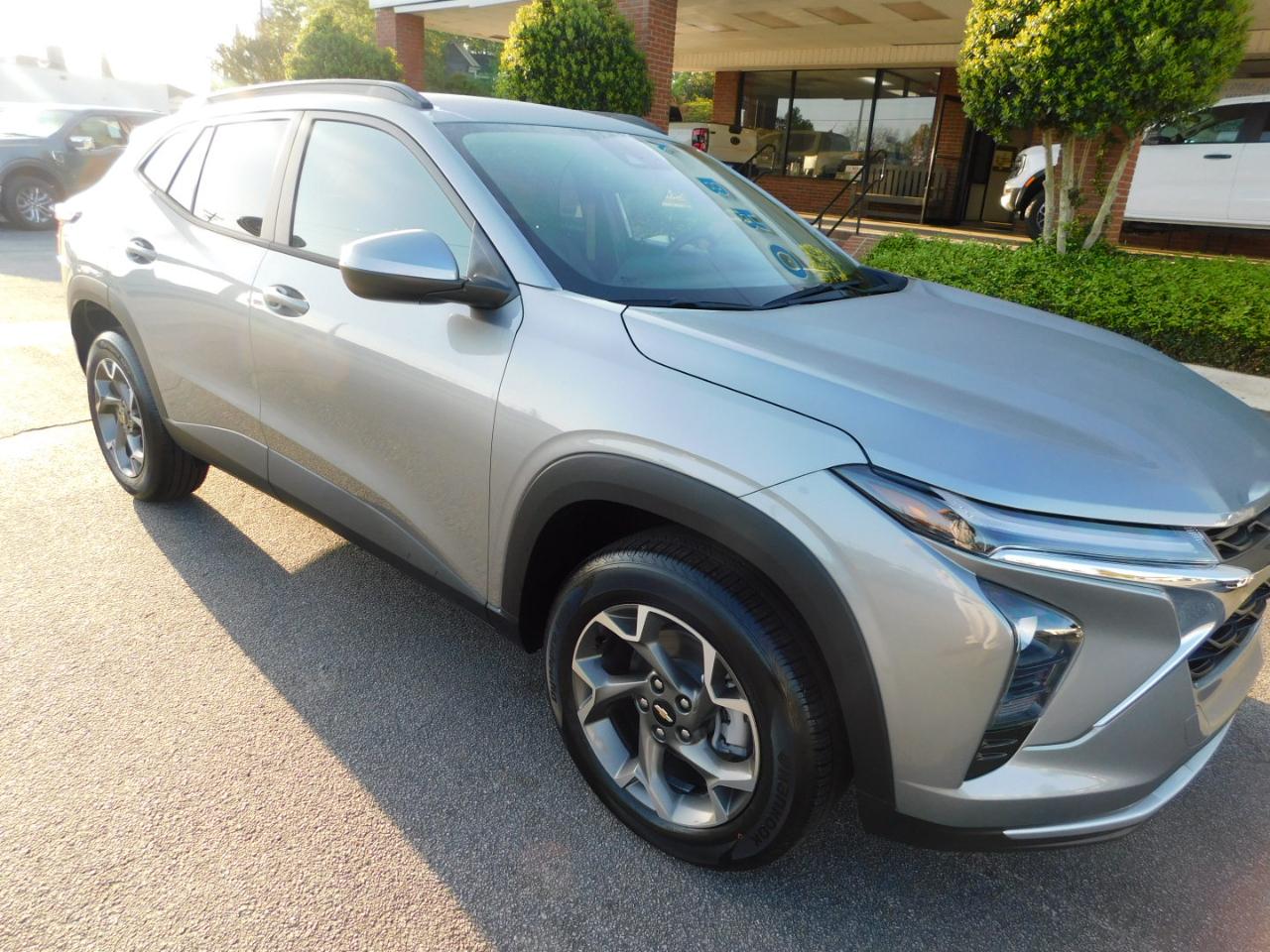 Chevrolet Trax FWD 4dr LT 2026