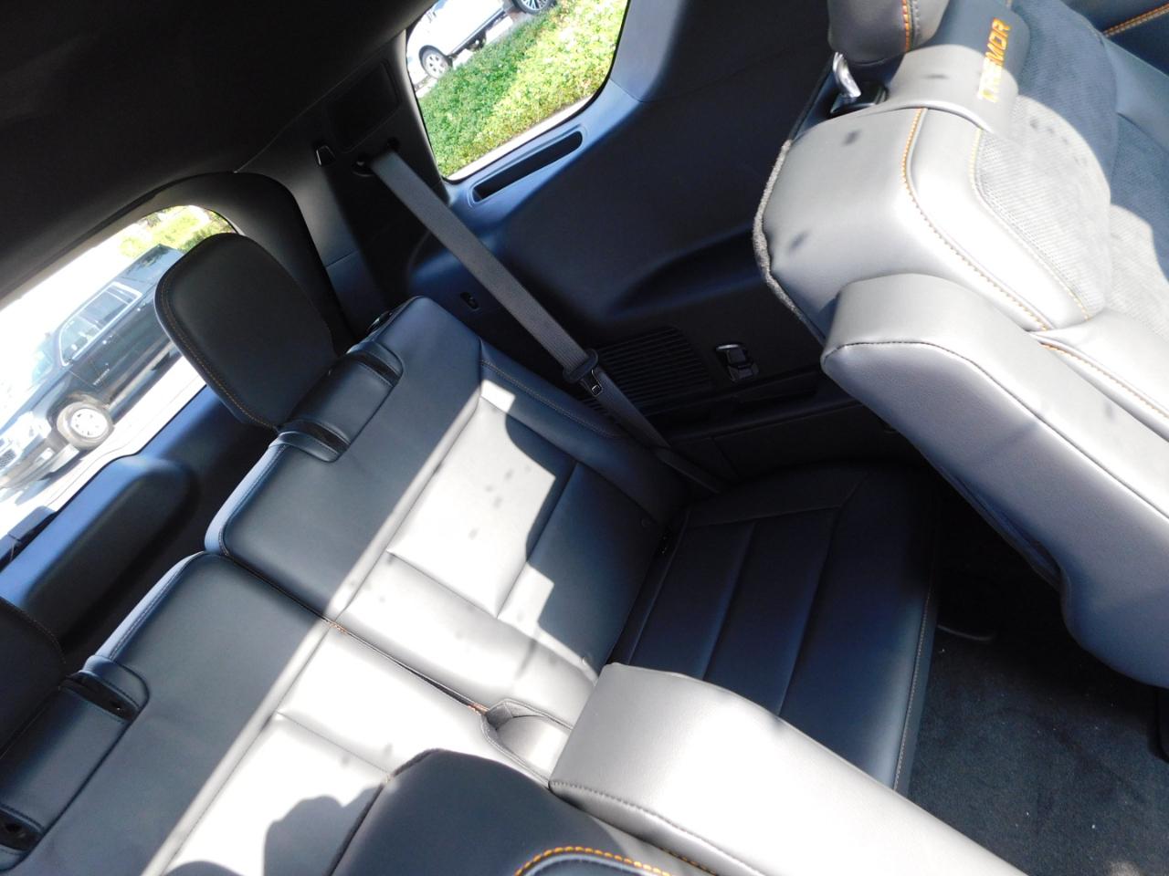 Ford Explorer Tremor 4WD 2026