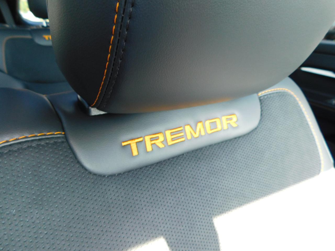 Ford Explorer Tremor 4WD 2026