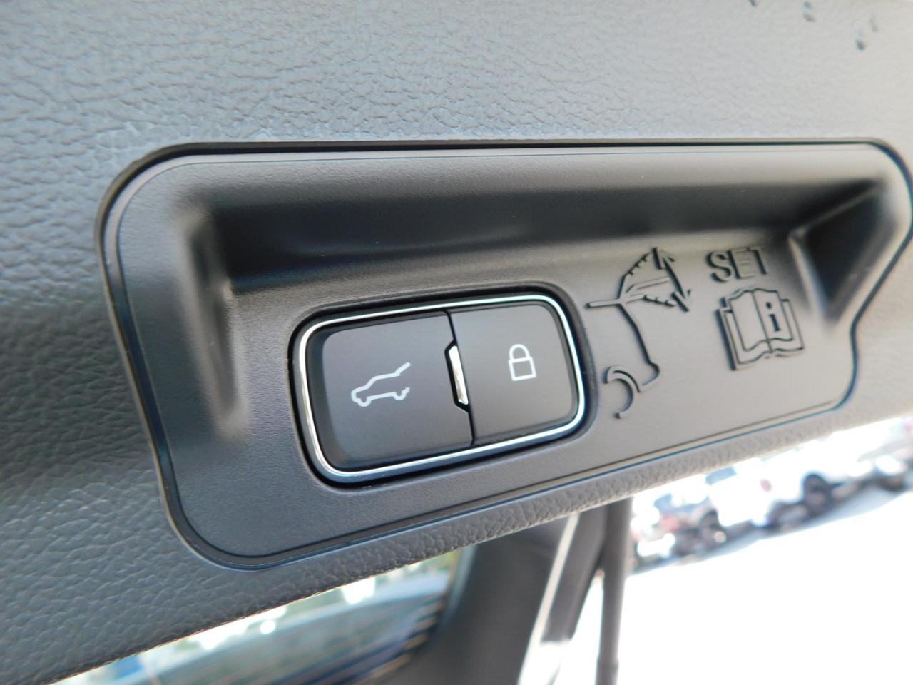 Ford Explorer Tremor 4WD 2026