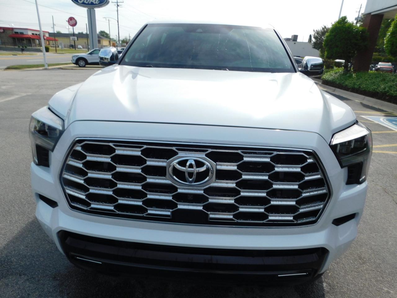 Toyota Sequoia  2026