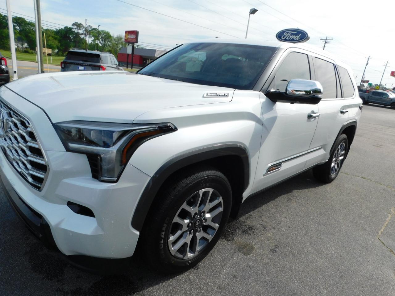 Toyota Sequoia  2026