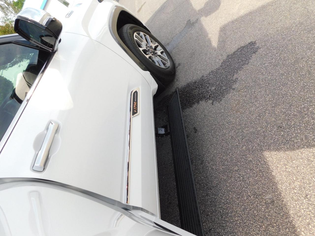 Toyota Sequoia  2026