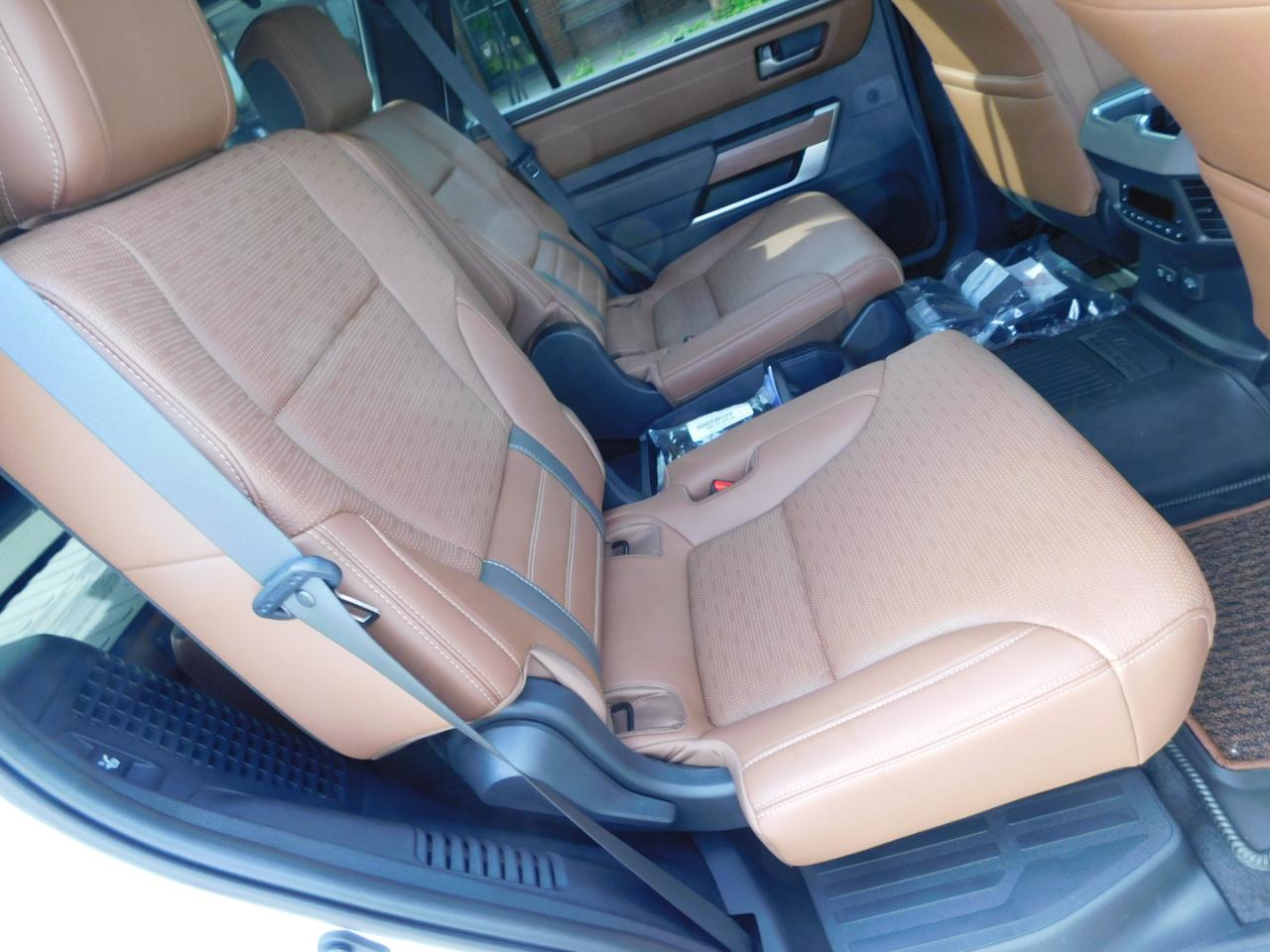 Toyota Sequoia  2026