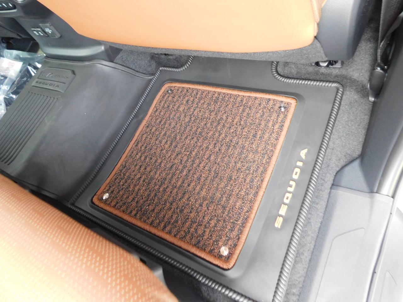 Toyota Sequoia  2026