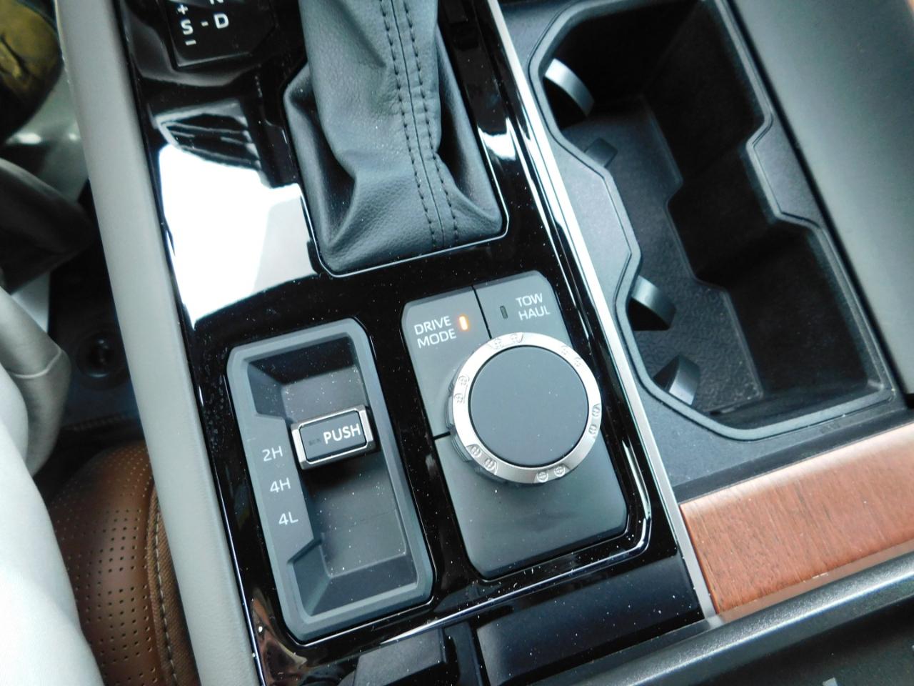 Toyota Sequoia  2026