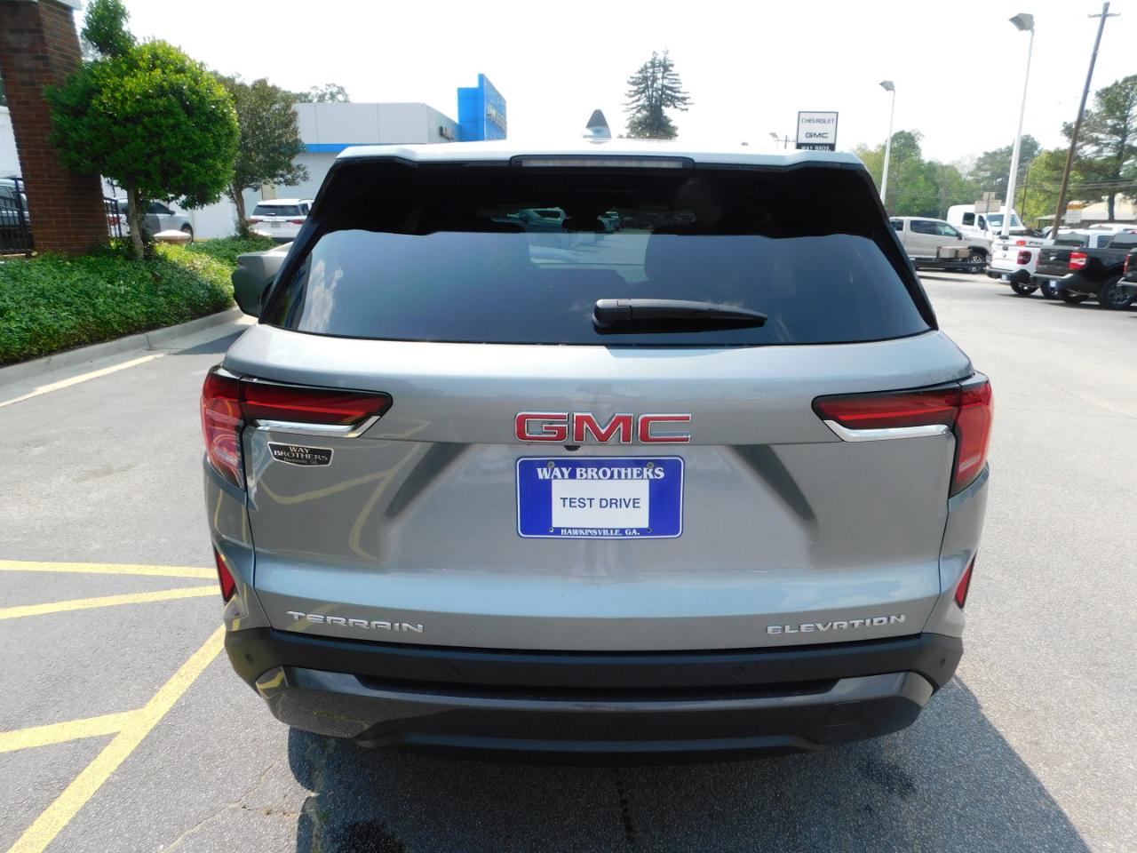 GMC Terrain FWD 4dr Elevation 2026