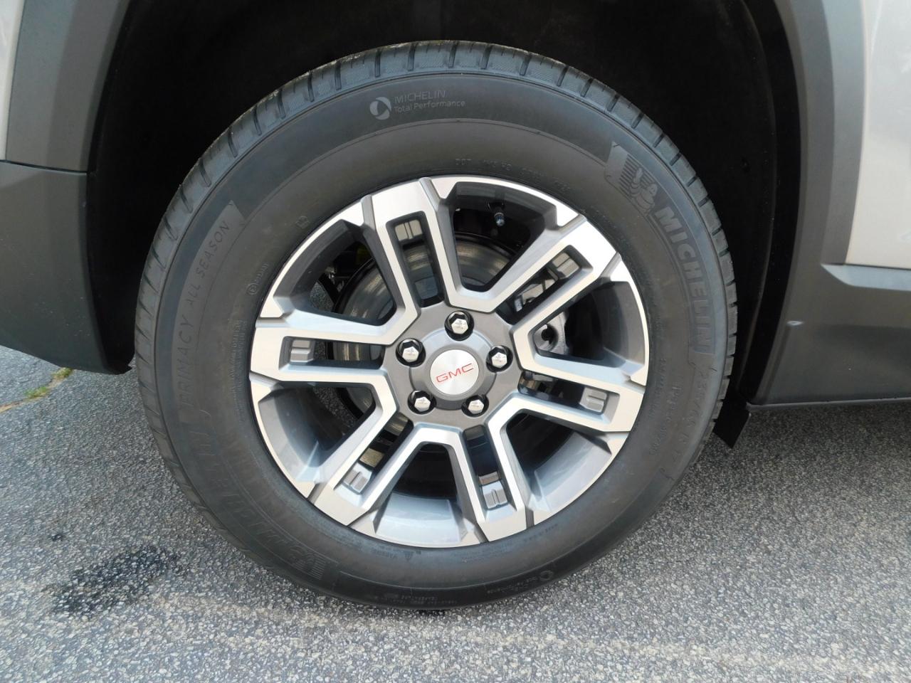 GMC Terrain FWD 4dr Elevation 2026