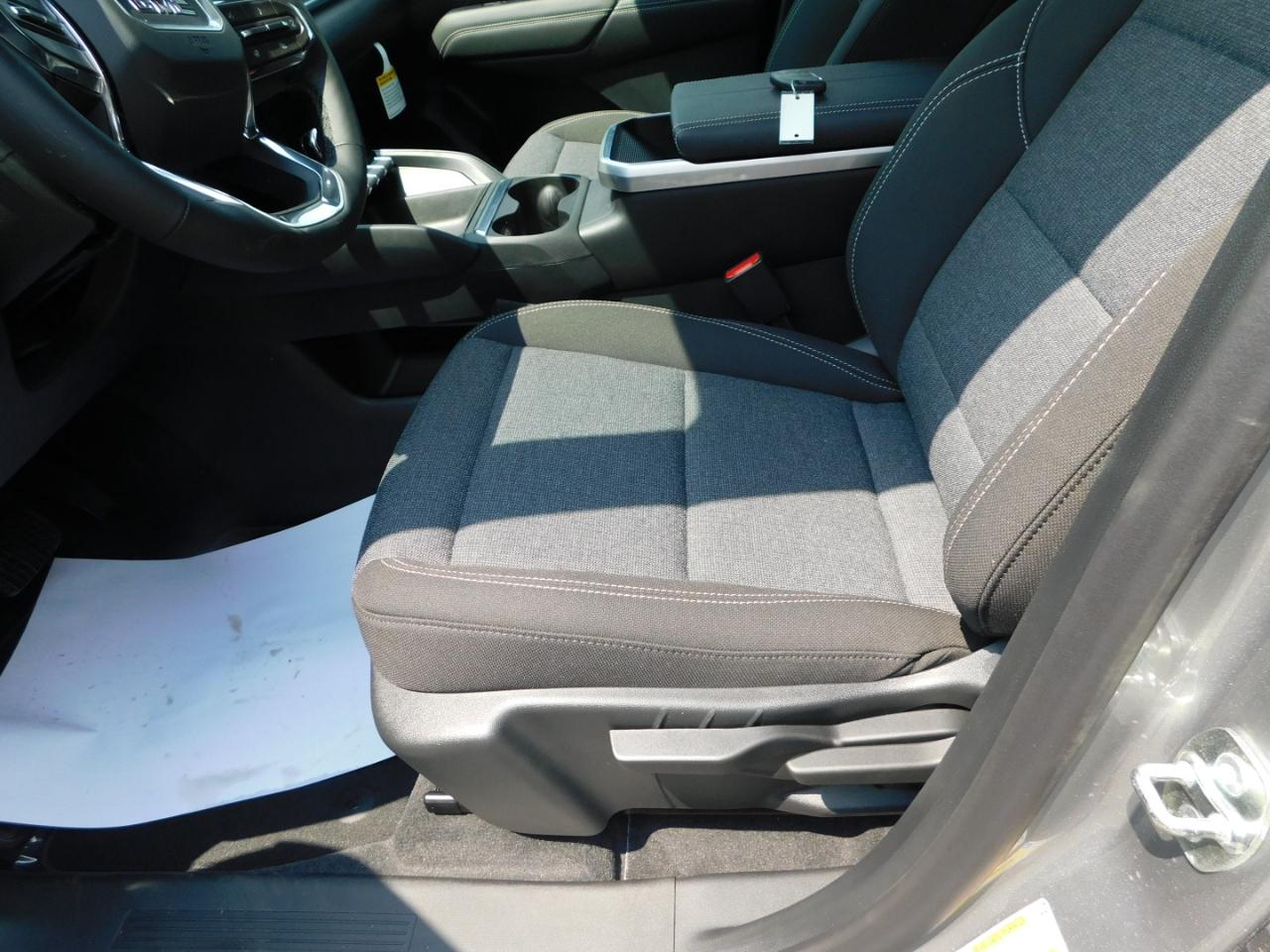 GMC Terrain FWD 4dr Elevation 2026