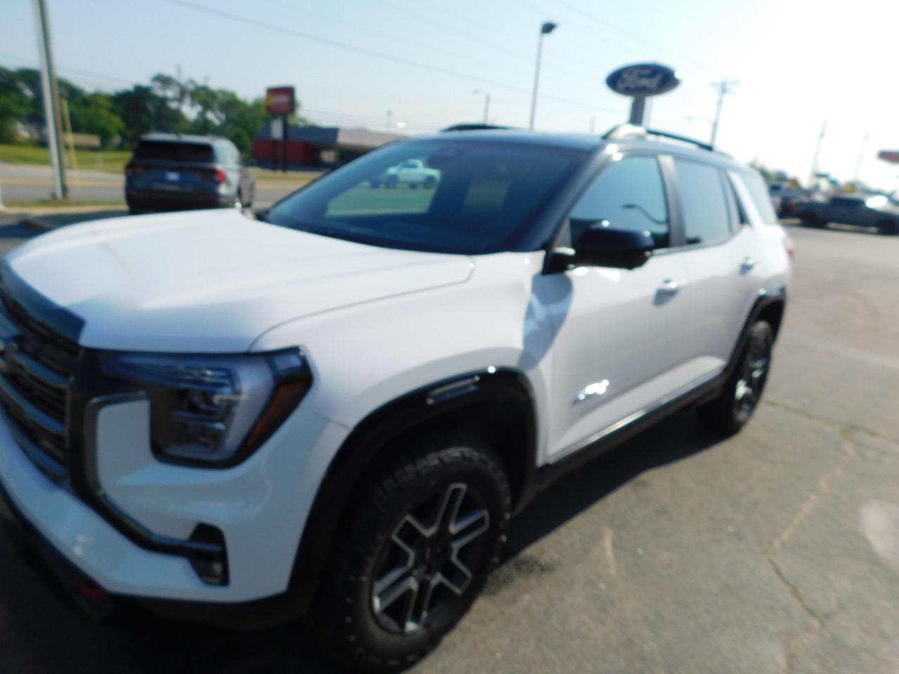 GMC Terrain AWD 4dr AT4 2026