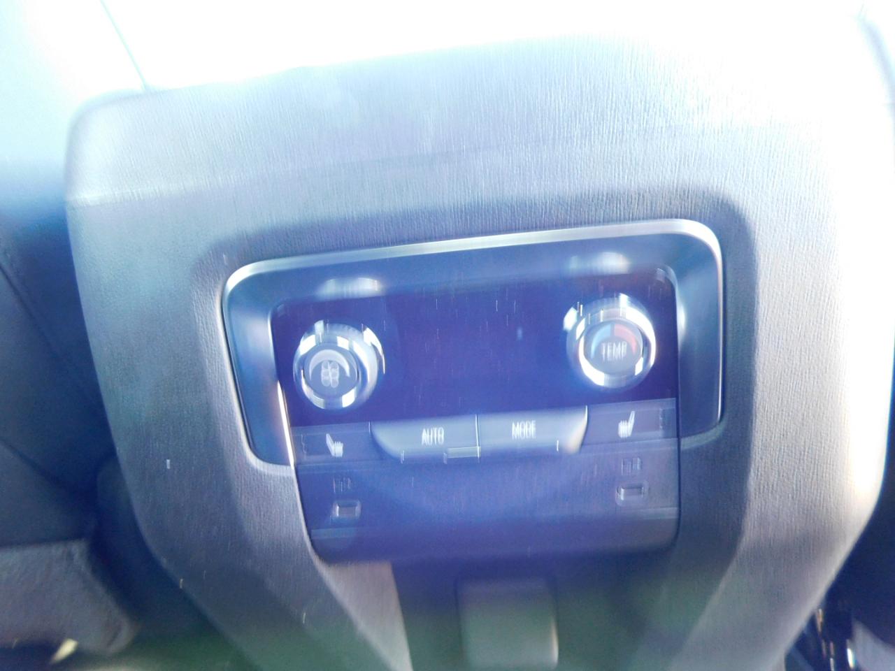 Chevrolet Tahoe 2WD 4dr RST 2026