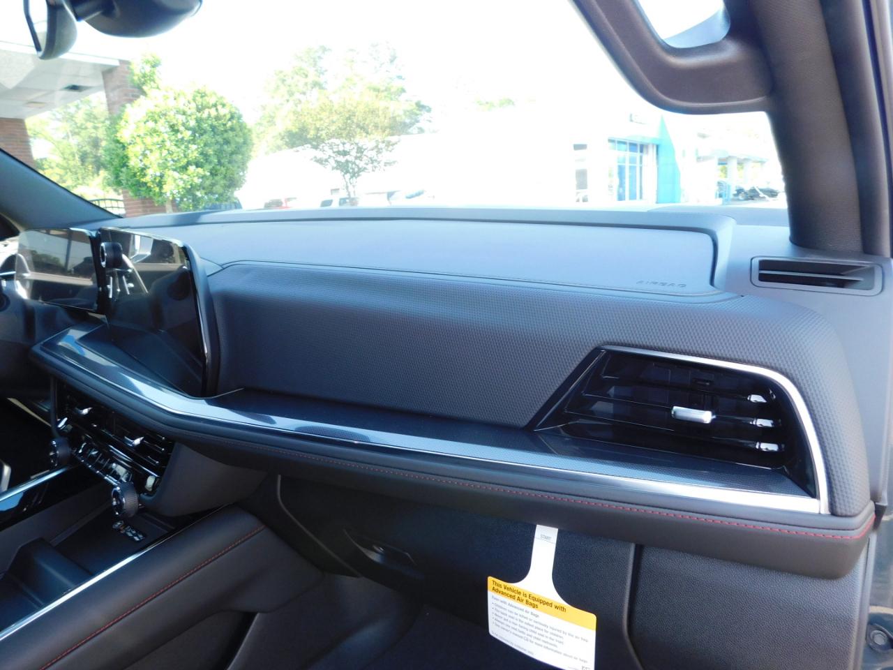 Chevrolet Tahoe 2WD 4dr RST 2026