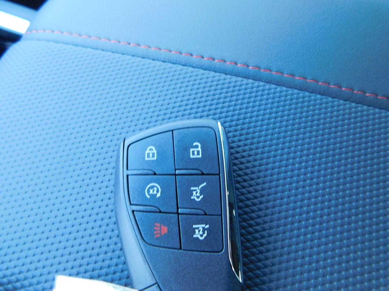 Chevrolet Tahoe 2WD 4dr RST 2026