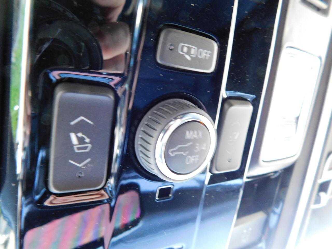 Chevrolet Tahoe 2WD 4dr RST 2026