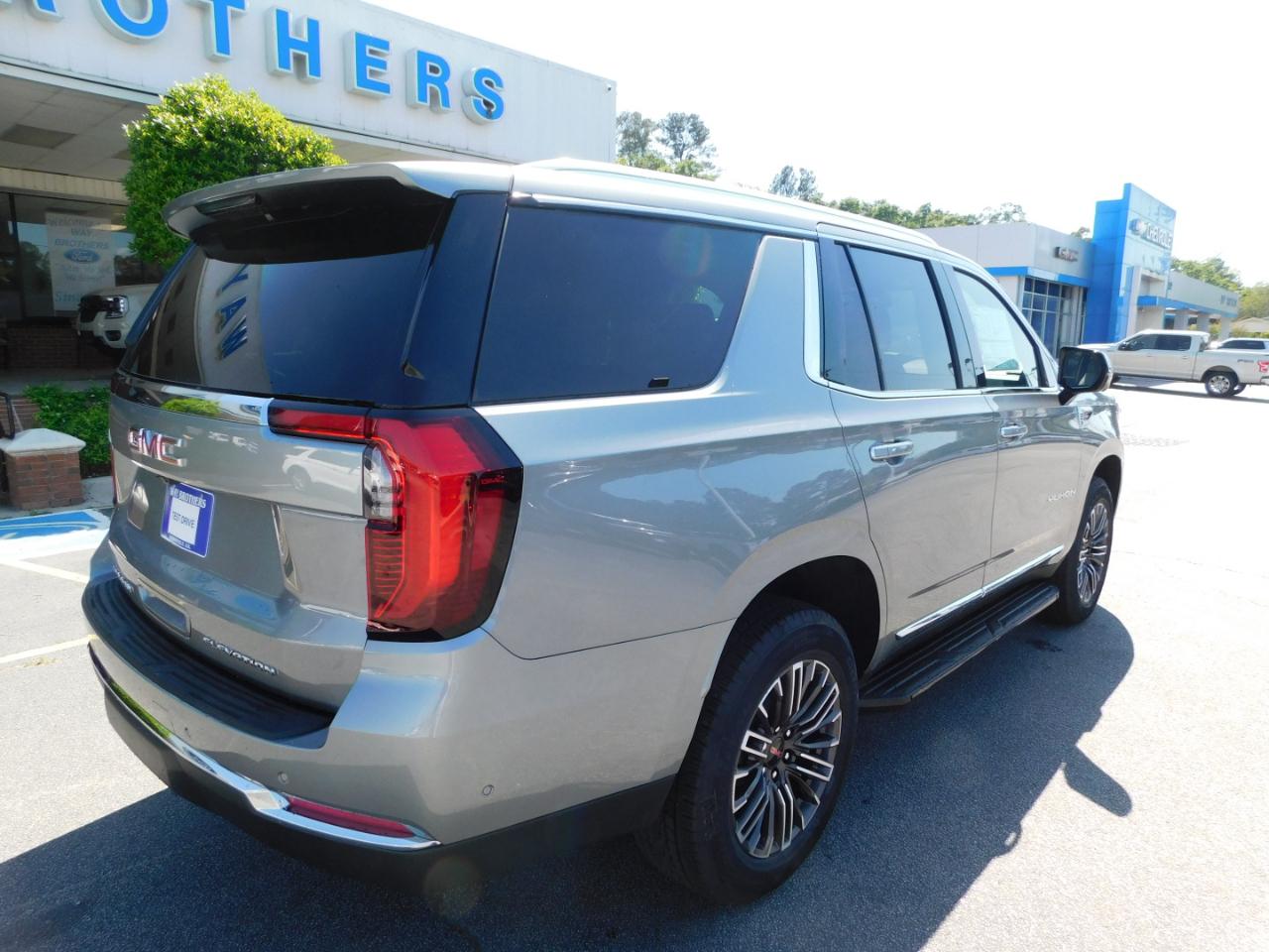 GMC Yukon 2WD 4dr Elevation 2026