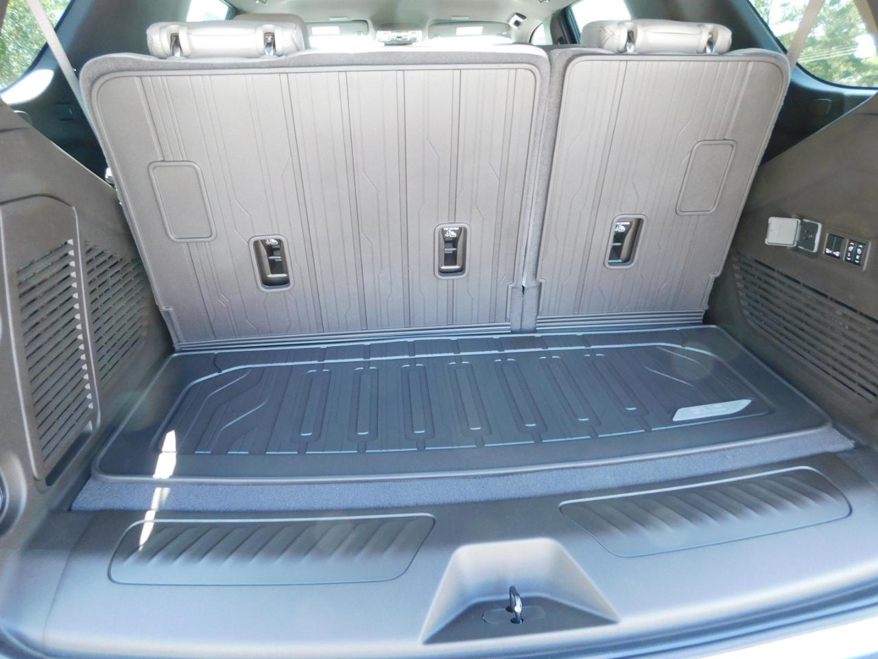 GMC Yukon 2WD 4dr Elevation 2026