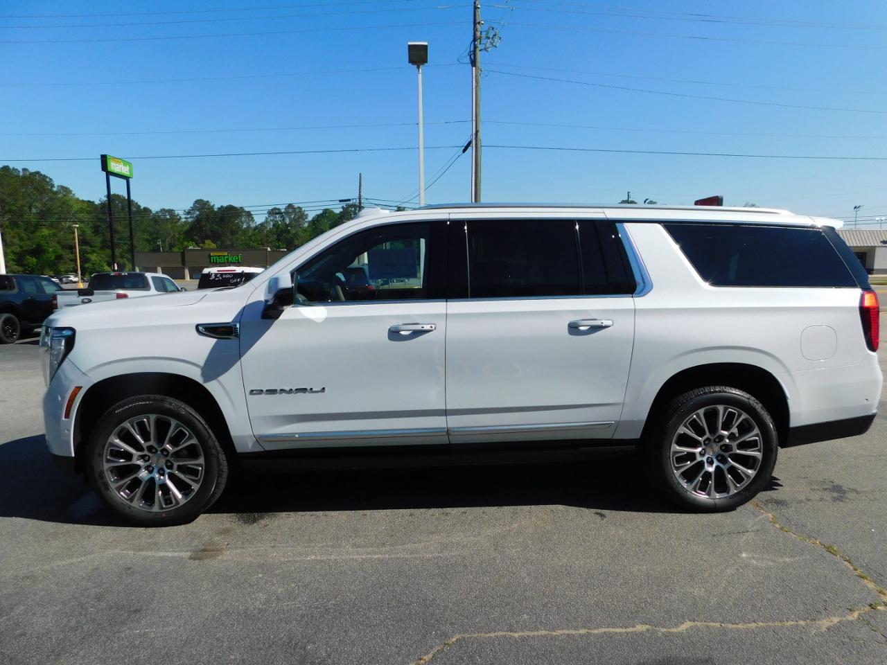 GMC Yukon XL 2WD 4dr Denali 2026