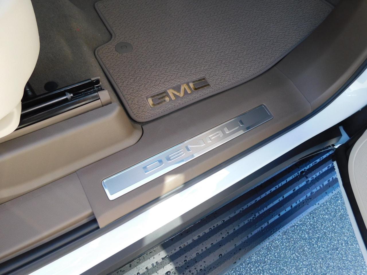 GMC Yukon XL 2WD 4dr Denali 2026